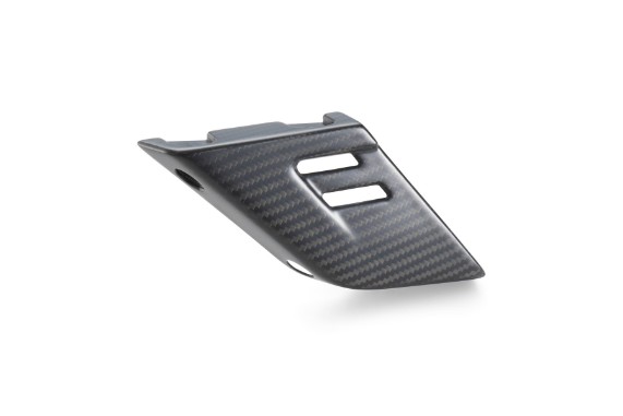 KTM 990 RC R Carbon Kettenradschutz | montiert an Schwinge Detail | PowerParts