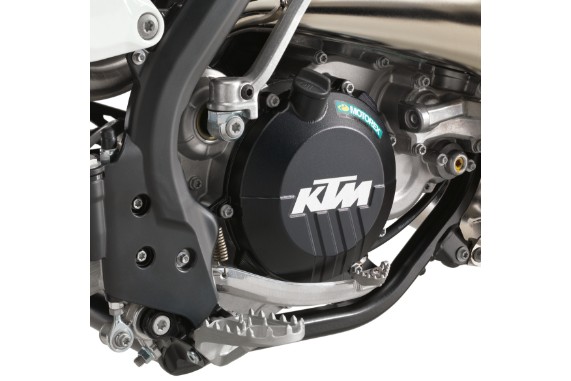 pho_pp_mon_55430926044_outer_clutch_cover_bike__sall__awsg__v1