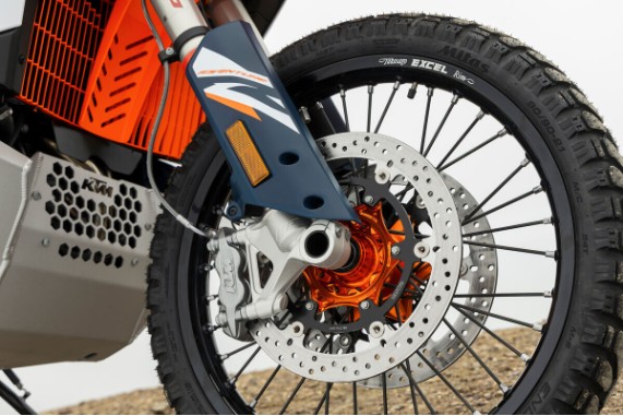 pho_pp_mon_652299_my25_ktm_890_adventure_r___details_ktm_890_adventure_r__sall__awsg__v1