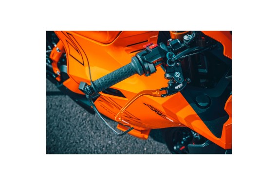 pho_pp_mon_652742_my26_ktm_990_rc_r_parts_details_parts_details_parts_details__sall__awsg__v1