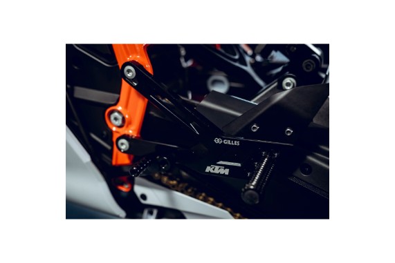 pho_pp_mon_735502_my26_ktm_990_rc_r_track_parts_details__76_parts_details_parts_details__sall__awsg__v1