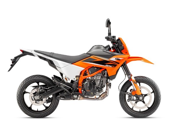 KTM 125 SMC R 2026, 0015550
