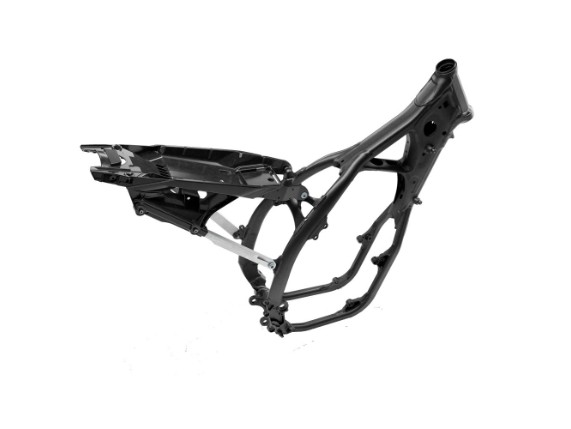 Studiofoto des 2026er KTM 250 SX Stahlrahmens. Gebaut für präzisen Flex und unerschütterliche Stabilität, um jedes Rennen zu dominieren