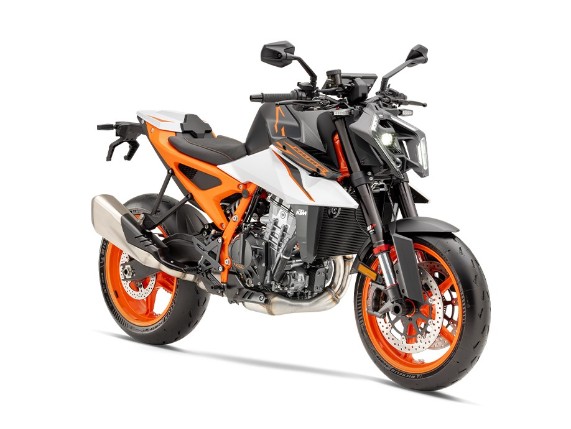 Vorderansicht links KTM 990 DUKE R 2025 - Aggressives Naked-Bike-Design