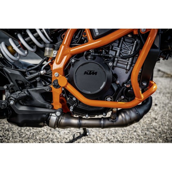 pho_pp_mon_541713_my24_ktm_390_duke_details_parts_03_parts_details_details_parts__sall__awsg__v1