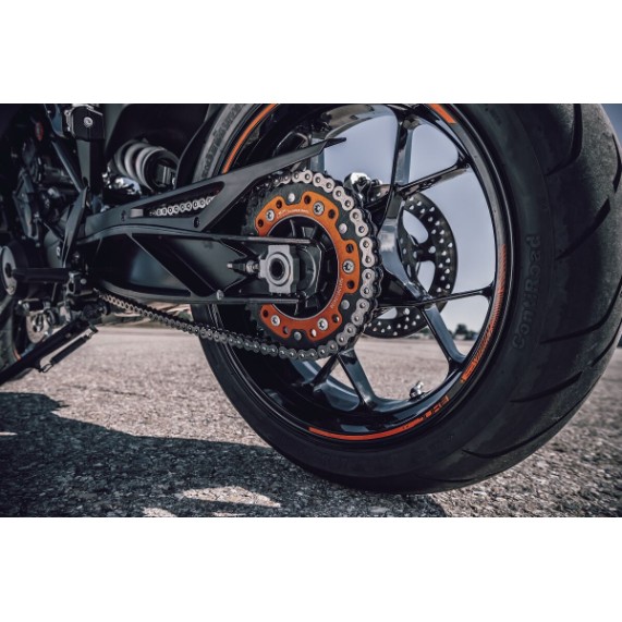 pho_pp_mon_5841005104104_supersprox_stealth_rear_sprocket_detail__sall__awsg__v2