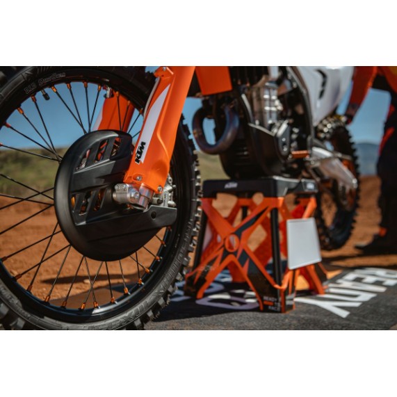 pho_pp_mon_79109961000_brake_disc_guard_mounted__sall__awsg__v1