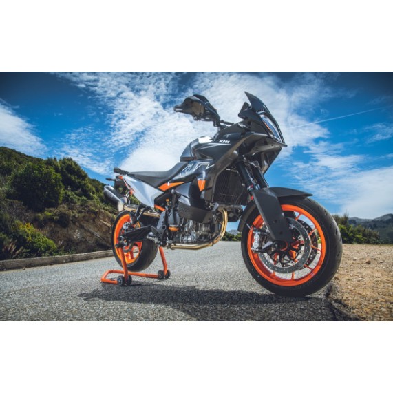 pho_pp_nmon_514428_ktm_890_smt___static_images_ktm_890_smt_pre___shooting_static__sall__awsg__v1