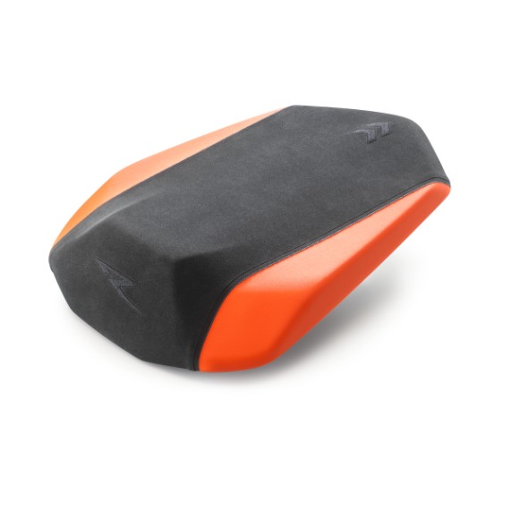 pho_pp_nmon_61707947000_ergo_pillion_seat__sall__awsg__v1