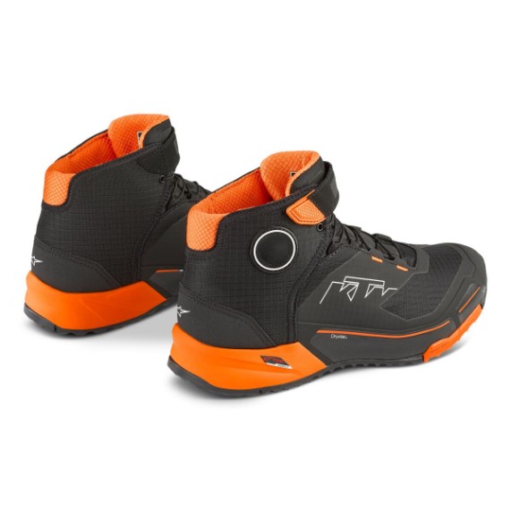 pho_pw_pers_rs_3pw25000060x_ktm_cr_x_ds_rid_shoes_back__sall__awsg__v2