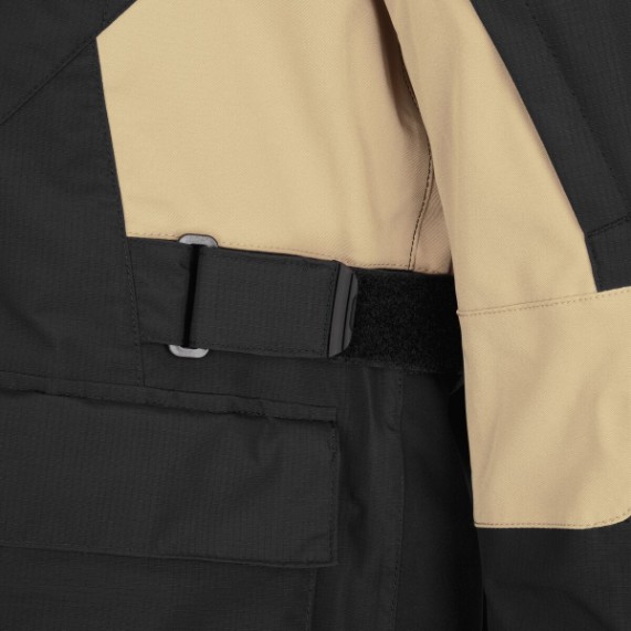 pho_pw_pers_vs_3pw25000780x_racetech_wp_jacket__sall__awsg__v3