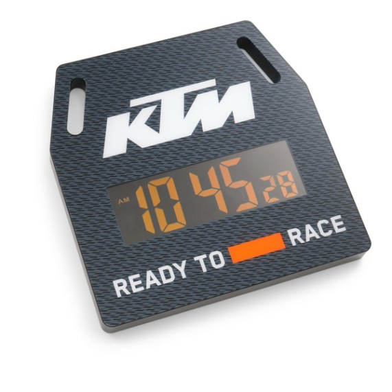 pho_pw_pers_vs_720722_3pw220041600_wall_clock_casual___ktm__sall__awsg__v1