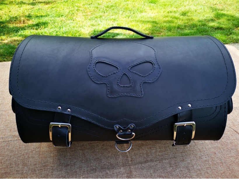 Big Skull Koffer2