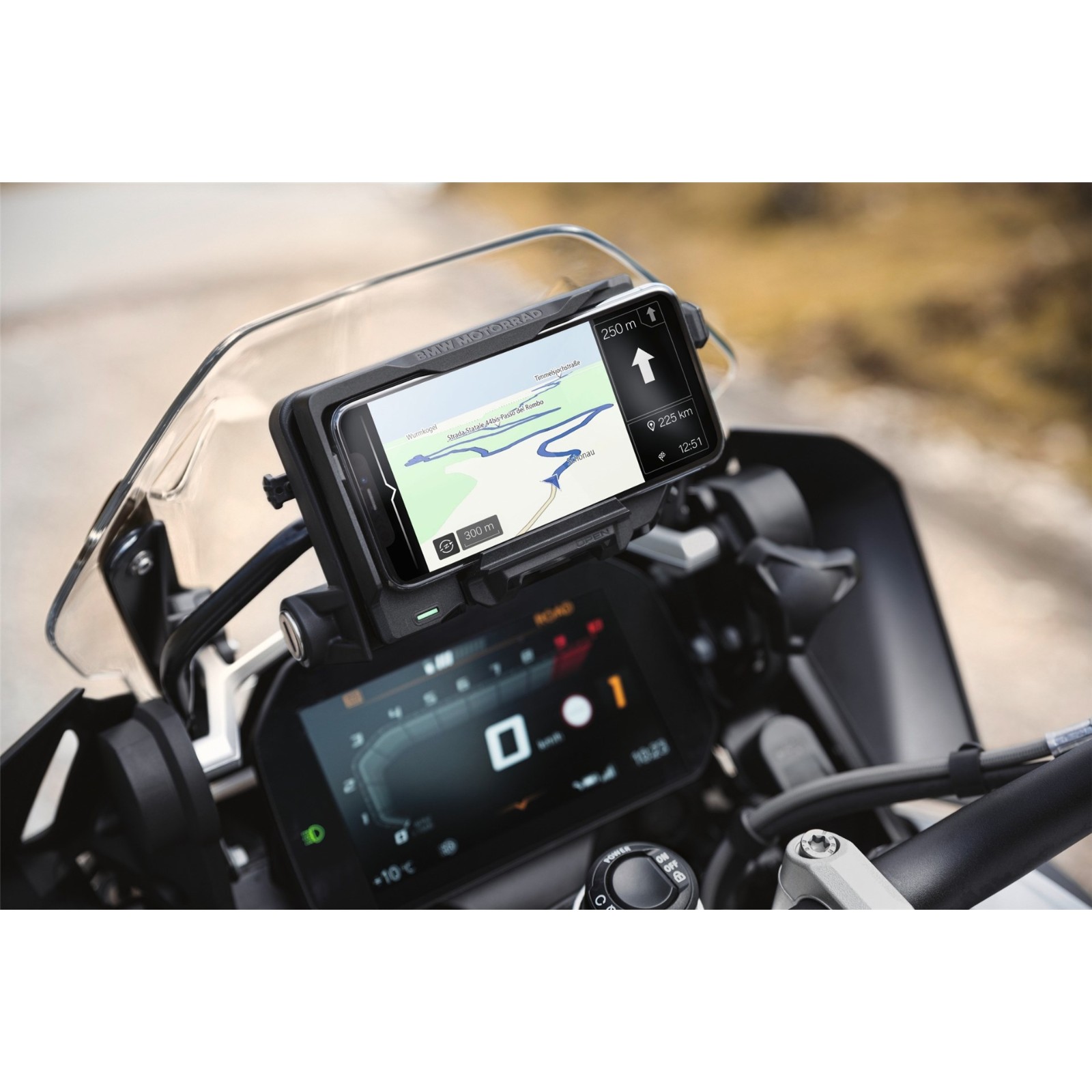 p90444599-lowres-bmw-motorrad-