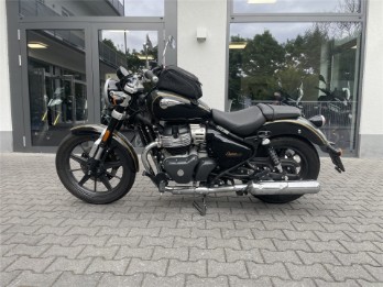 Super Meteor 650