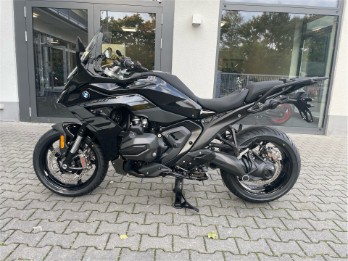 R 1300 RS