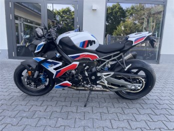 M 1000 R