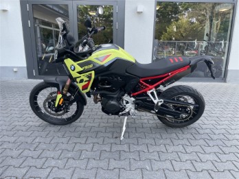 F 900 GS