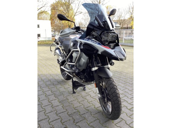 032639591d574627b7162ed2bcd4e92b