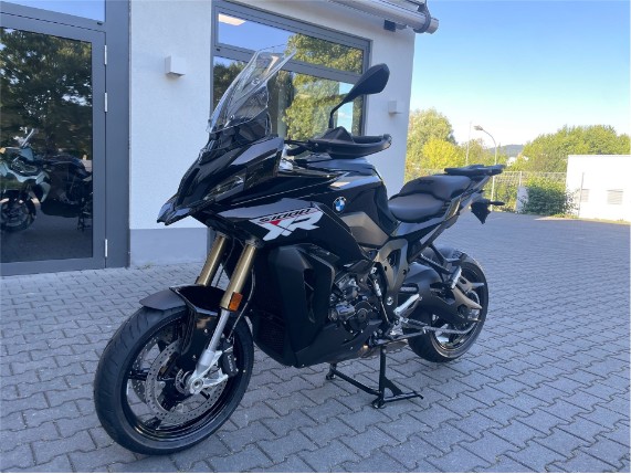 1b39ab8929764cbba6db56191bde0d7e