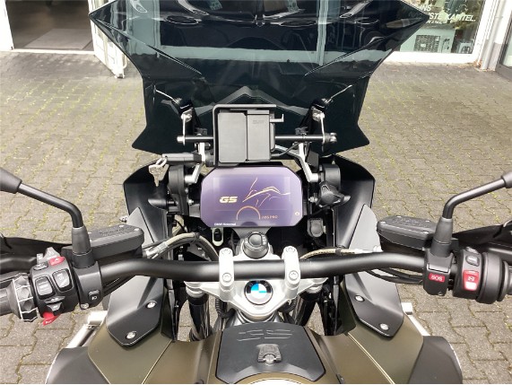 2c18f27f2e7e4fa1b3759d17f4906b79