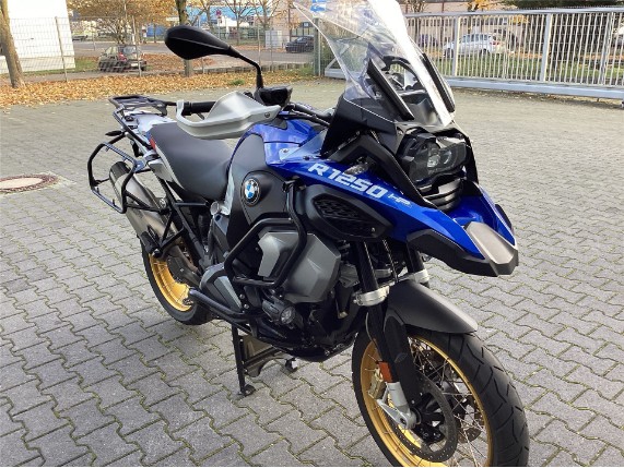 4512db2b828a485a9dbe7f2effde7fcb