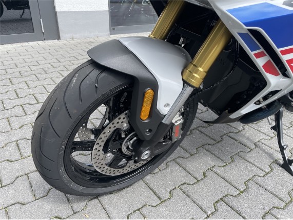 4b88e6b8d8ee4f91958d2b5937d2651e