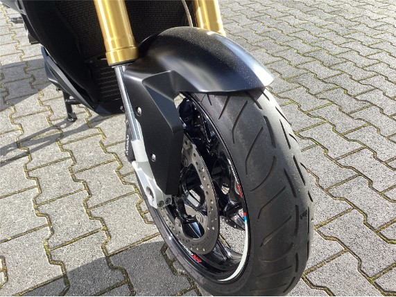 5195a27c8f7f40d99a6b083488b2028f