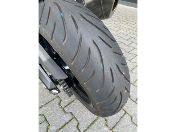 572d8ba781154dbbb6b39908cfed6a24