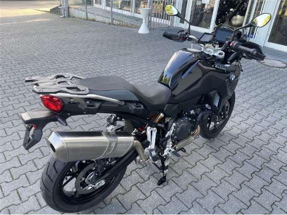 59c26958555747eebaf51c92d1f1fb71