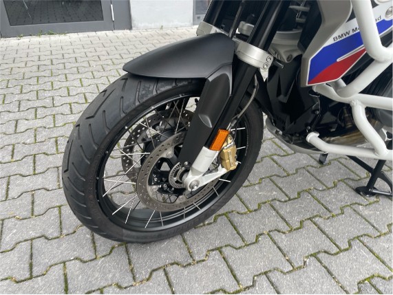 68633134fcd846da95d36d74c7e6730d