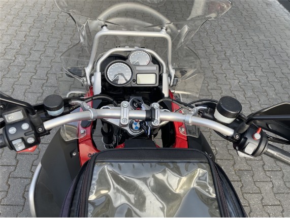 728b5b0f1cca47c2bce6ca512b1c776f