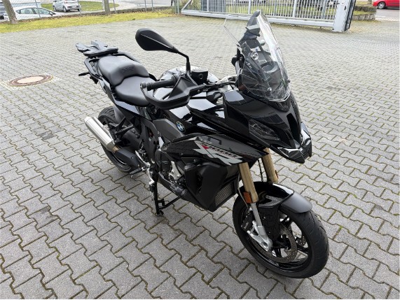 868e9338d1e7464993e547fbd45e6183