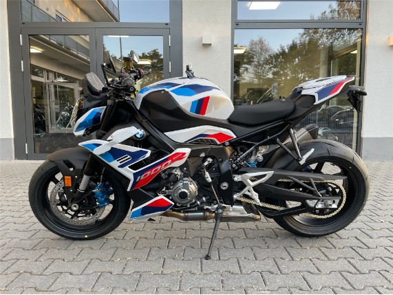 BMW M 1000 R, WB10E8102R6J96108