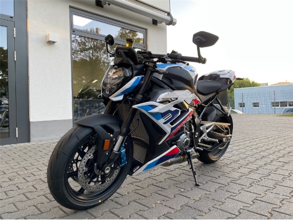 BMW M 1000 R, WB10E8102R6J96108