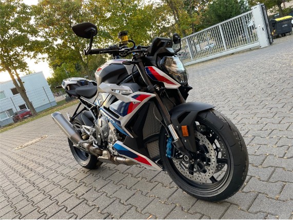 BMW M 1000 R, WB10E8102R6J96108