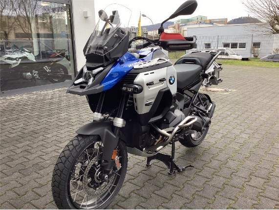 c64e3e3f69544a8386cbaf9fe3b0c5e1