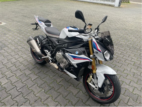 c8871c613687465fac9a47aaa547958a