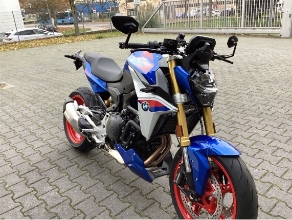 d06fec30cefa452b865bfce6f75c0537