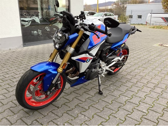 d60f1daeb28340e7b0ae6ce795e893b6