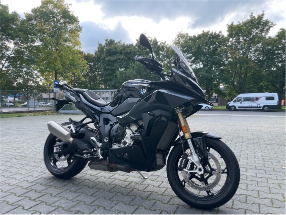 dbba4bb5e0664a45ba17c839e7ca5ea6