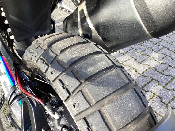 f5a03690c73844778a499dd00ab59004