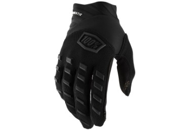 100% Celium cycling gloves