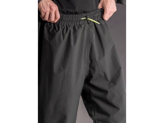 773x1080-X-Rain-detalle-Elasticated-waistband-for-perfect-fit