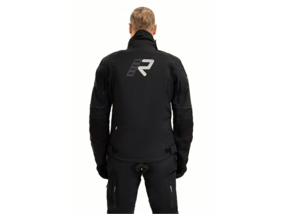 9_70144_759_R_999_modeldetail_01