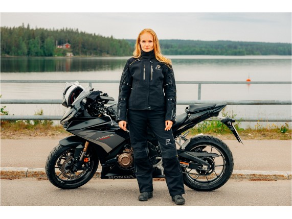 9_70146_759_R_982_modeldetail_10