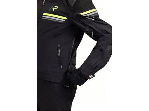 9_70224_771_R_994_modeldetail_02