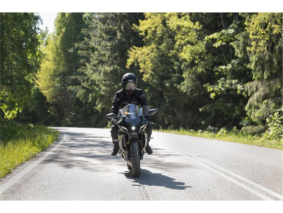 9_70224_771_R_999_modeldetail_03