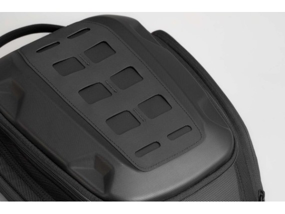 bc_trs_00_101_30000_7_xl