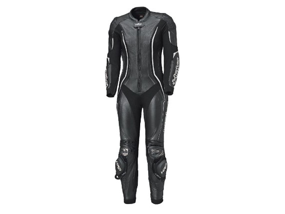 Held_Ayana_sw_we_front